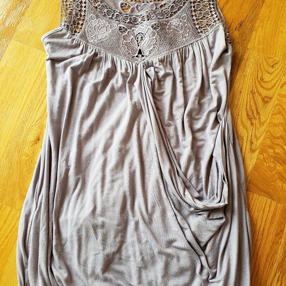 Lace top - Picture 3 of 5